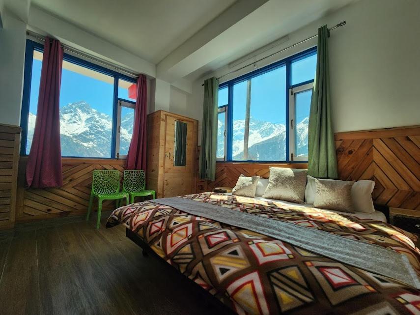 Safarnama Retreat Homestay - All Rooms With Mountain View Kalpa Ngoại thất bức ảnh