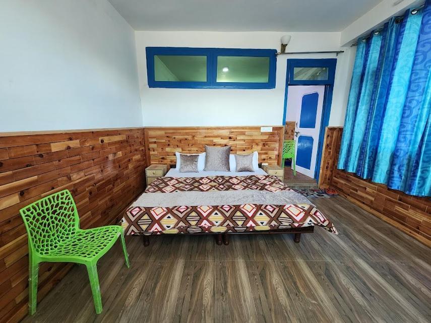 Safarnama Retreat Homestay - All Rooms With Mountain View Kalpa Ngoại thất bức ảnh