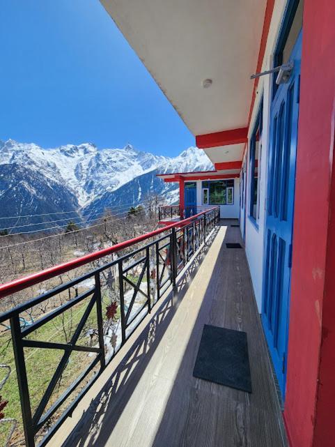 Safarnama Retreat Homestay - All Rooms With Mountain View Kalpa Ngoại thất bức ảnh